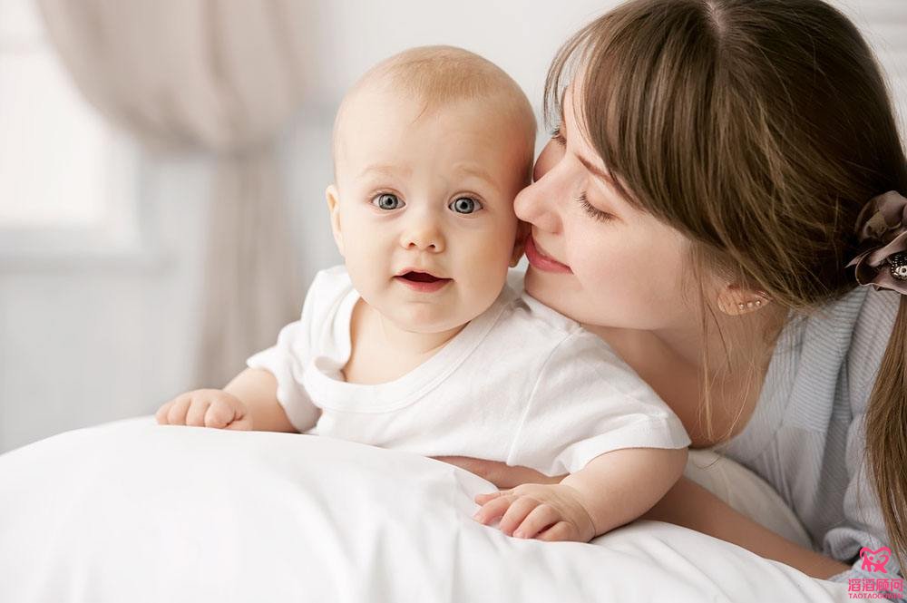 俄羅斯試管嬰兒