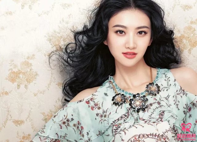 景甜自曝曾被母親催婚，計(jì)劃35歲以前生孩子！