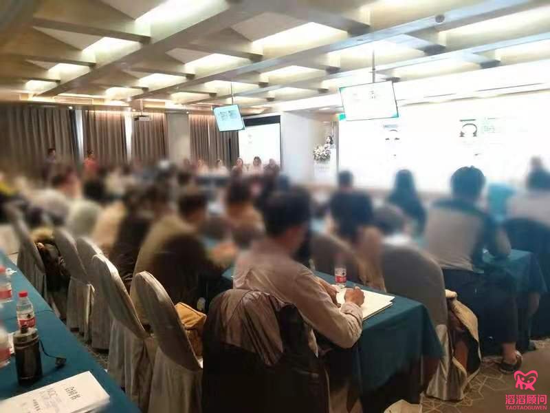 俄羅斯試管嬰兒